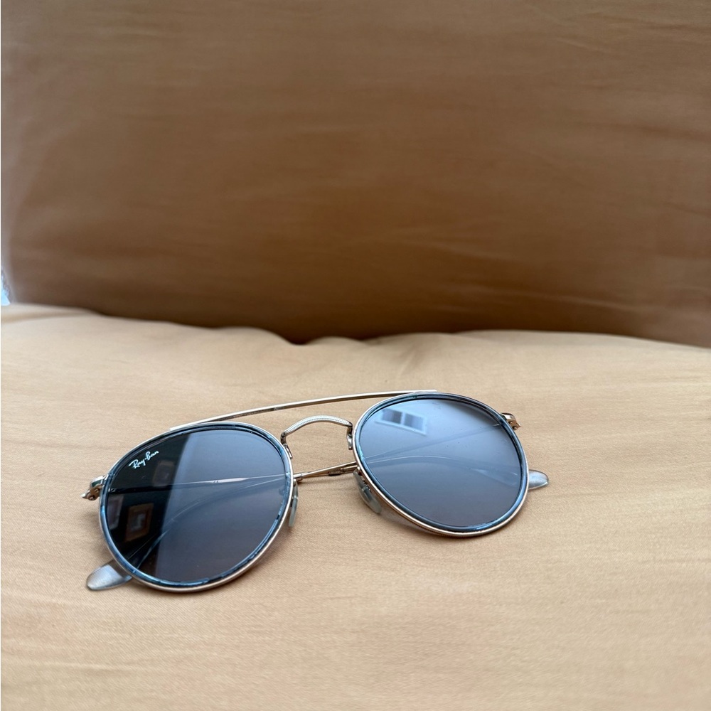 Ray-Ban Classic Silver Round Sunglasses